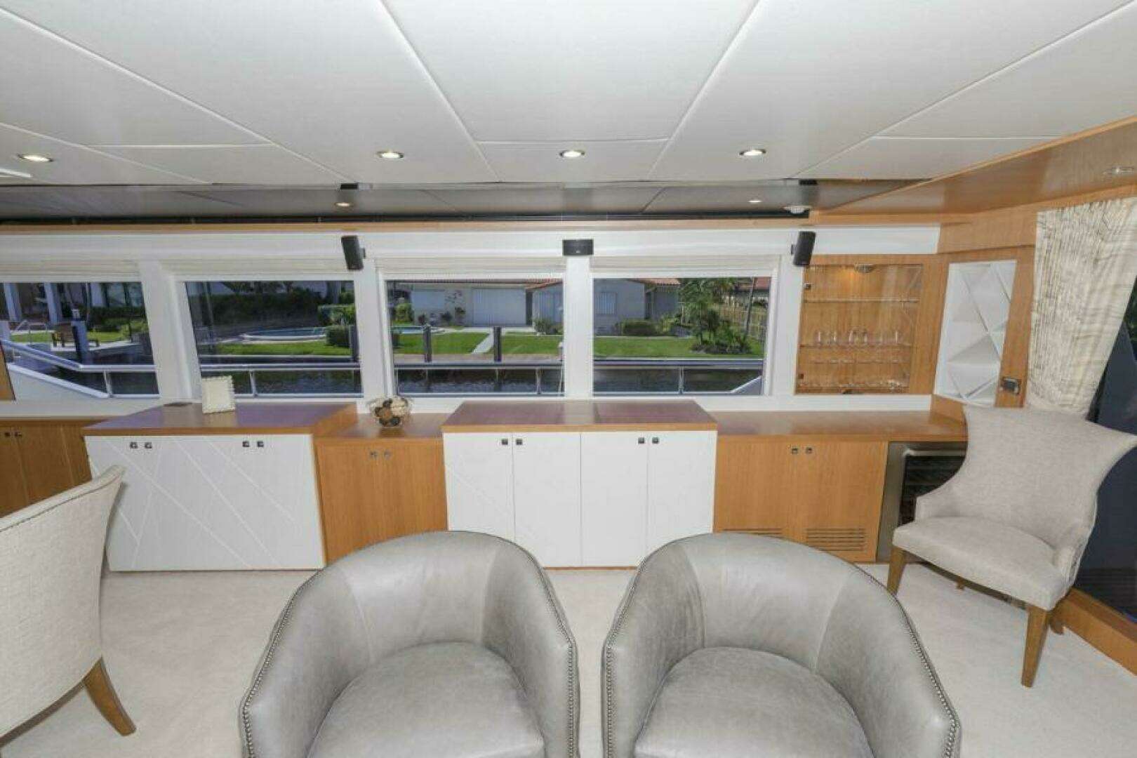 2027 Johnson Flybridge w/Hydraulic Platform - Image 5