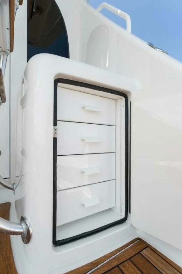 2021 Viking 54 Convertible - Image 67