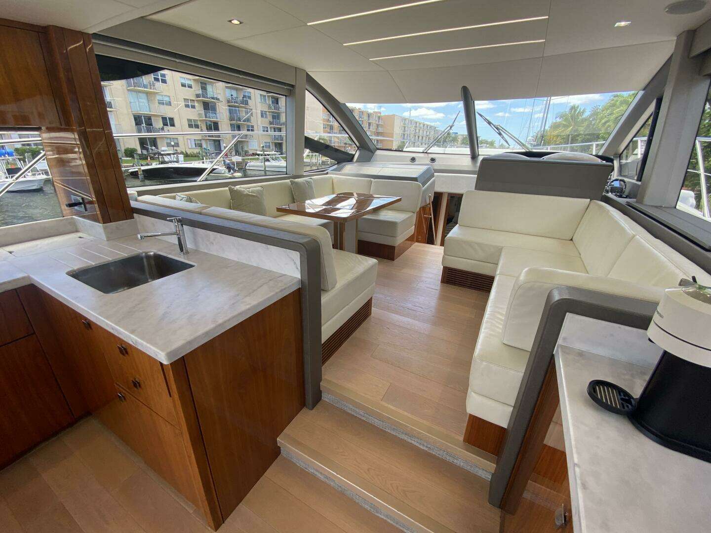 2017 Sunseeker 52 Manhattan - Image 18