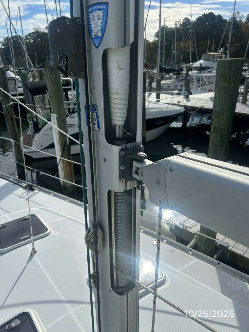 2007 Beneteau 373 - Image 20