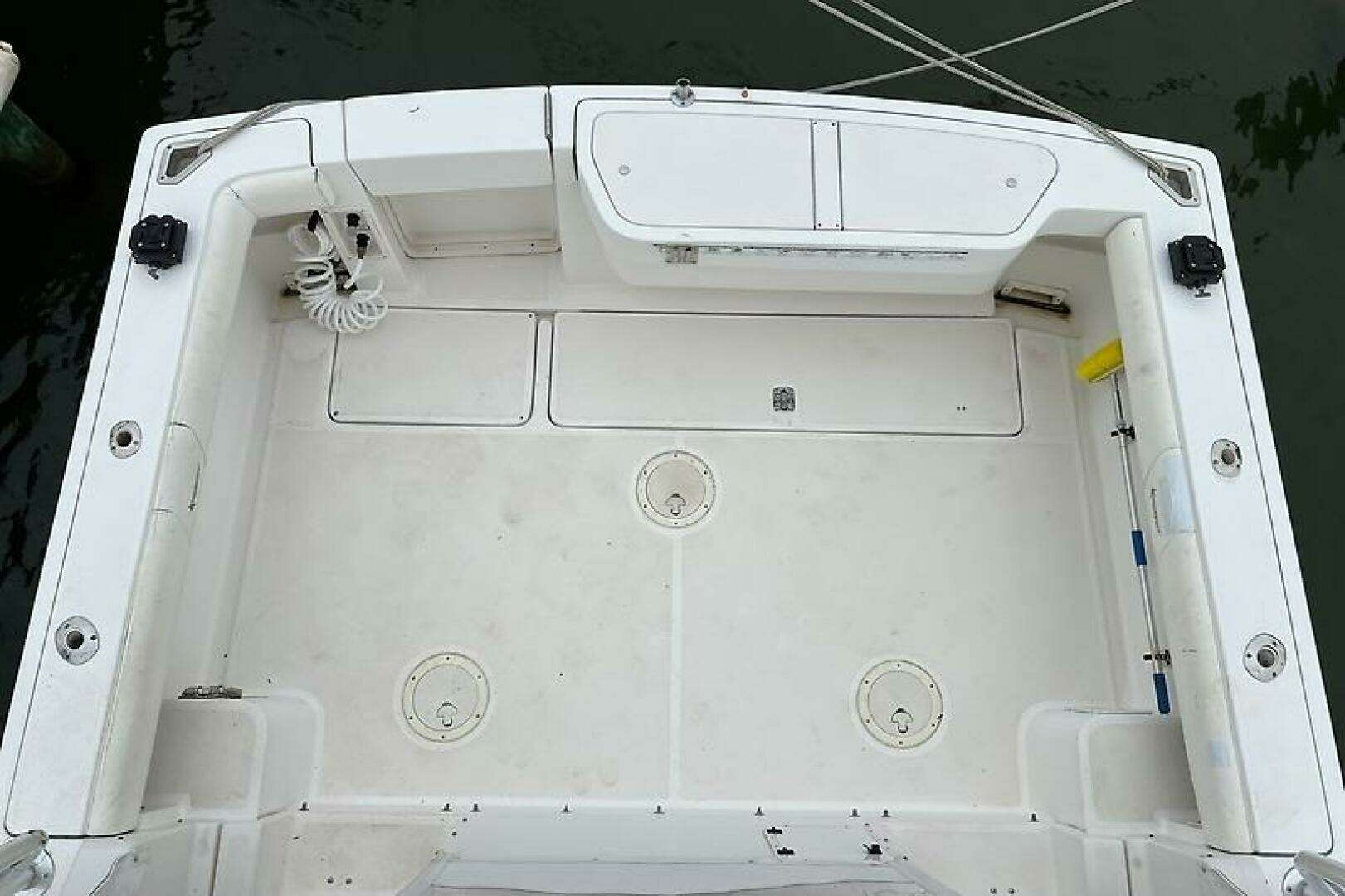 2001 Pursuit 3000 Offshore - Image 10