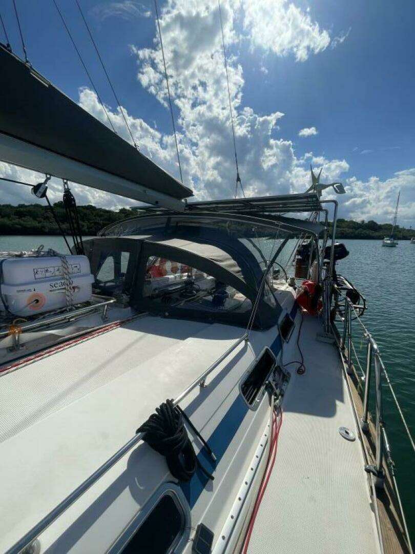 2002 Bavaria Cruiser 50 - Image 11