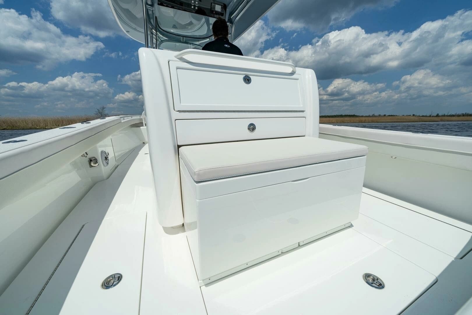 2027 Valhalla Boatworks V-29 Hybrid - Image 20
