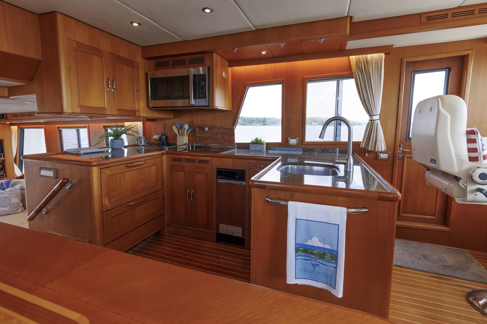 2007 Grand Banks — - Image 42
