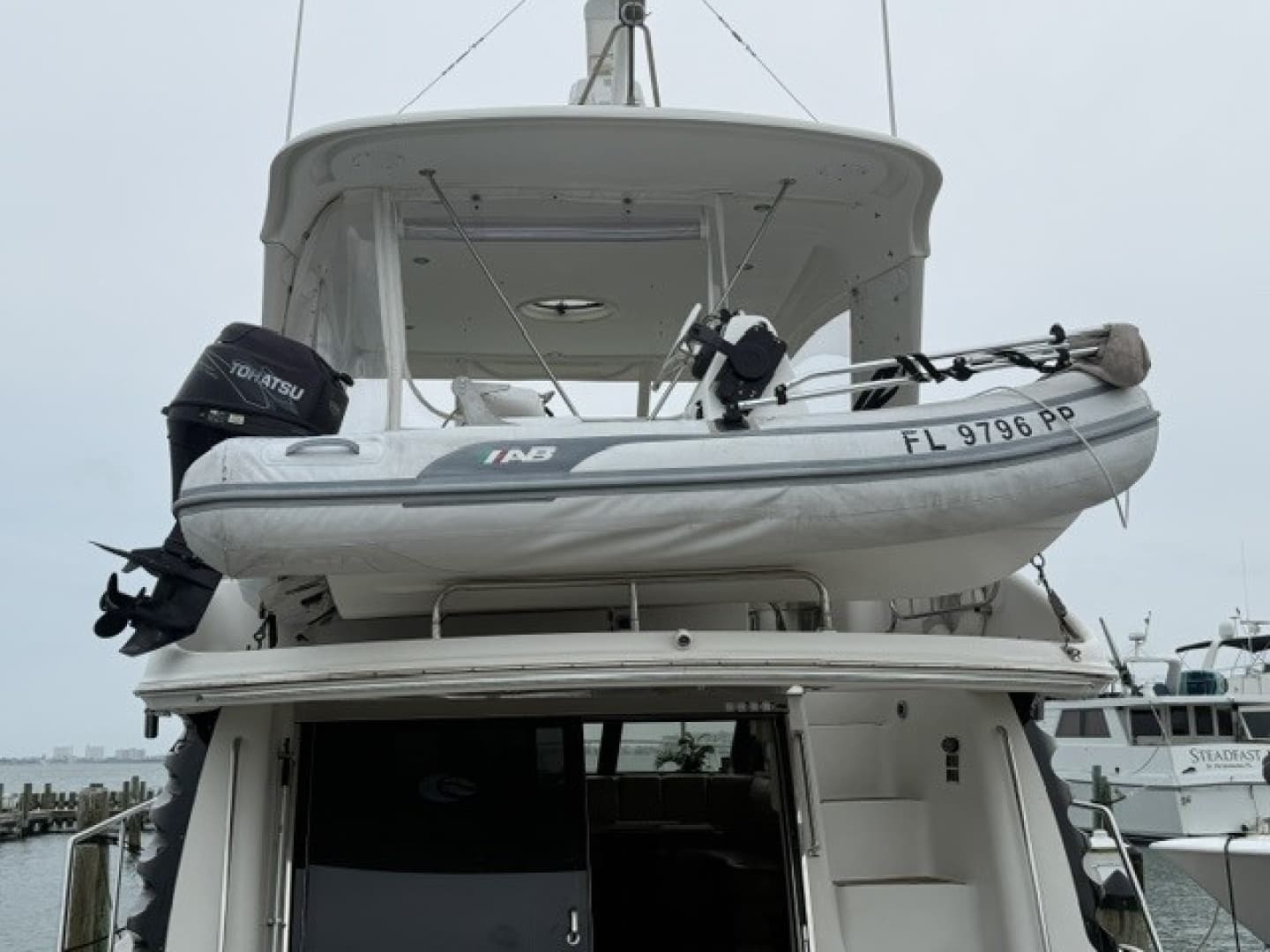 2005 Carver 46 Voyager - Image 95