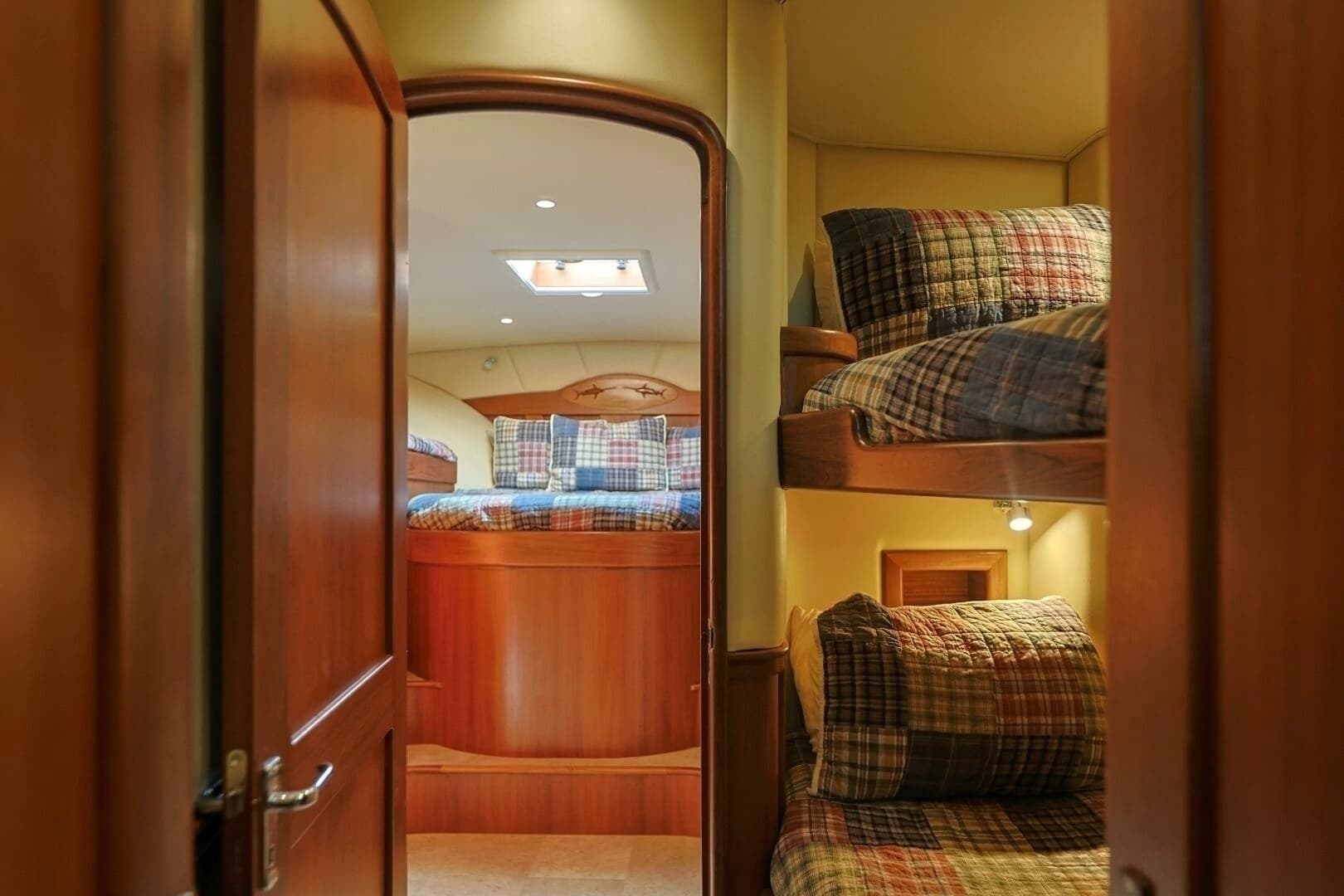 2014 Blackwell 62 Convertible - Image 16