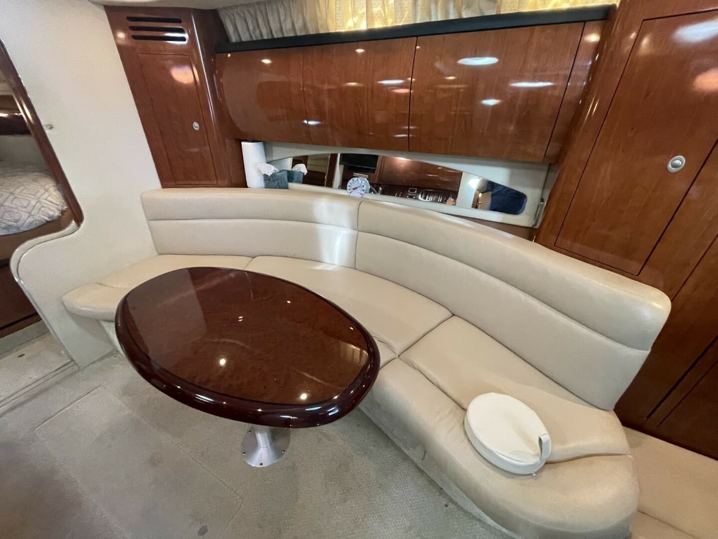 2006 Sea Ray 360 Sundancer - Image 26