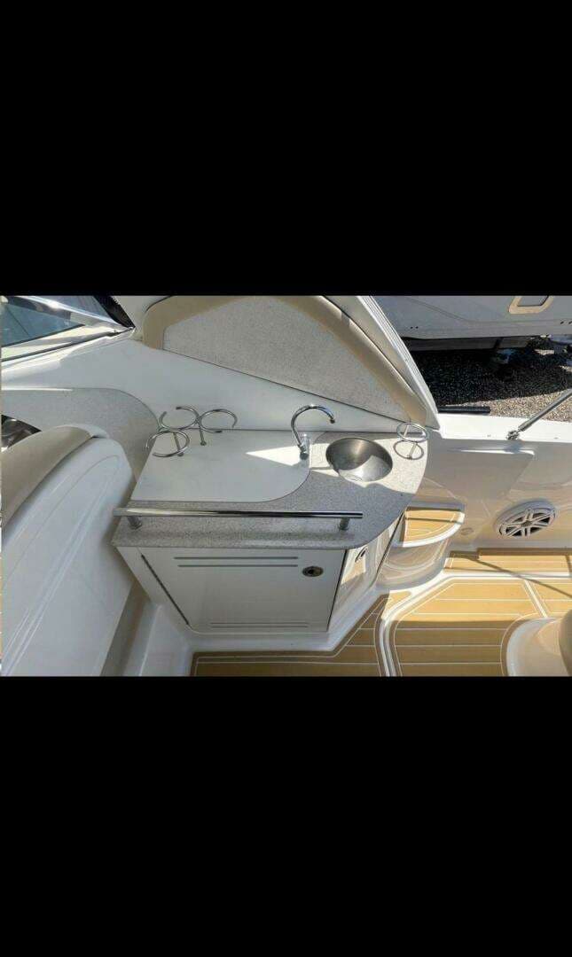 2008 Sea Ray 290 Sundancer - Image 14