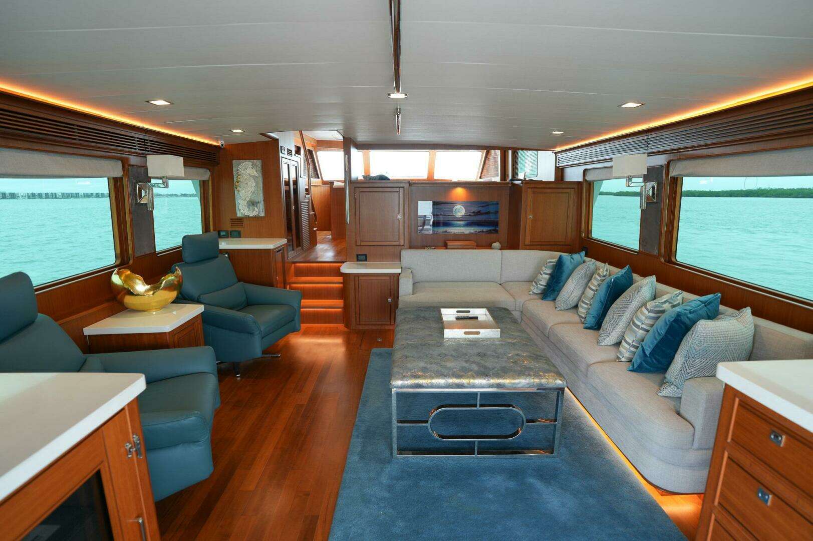 2022 Marlow Explorer 62E-CB - Image 13