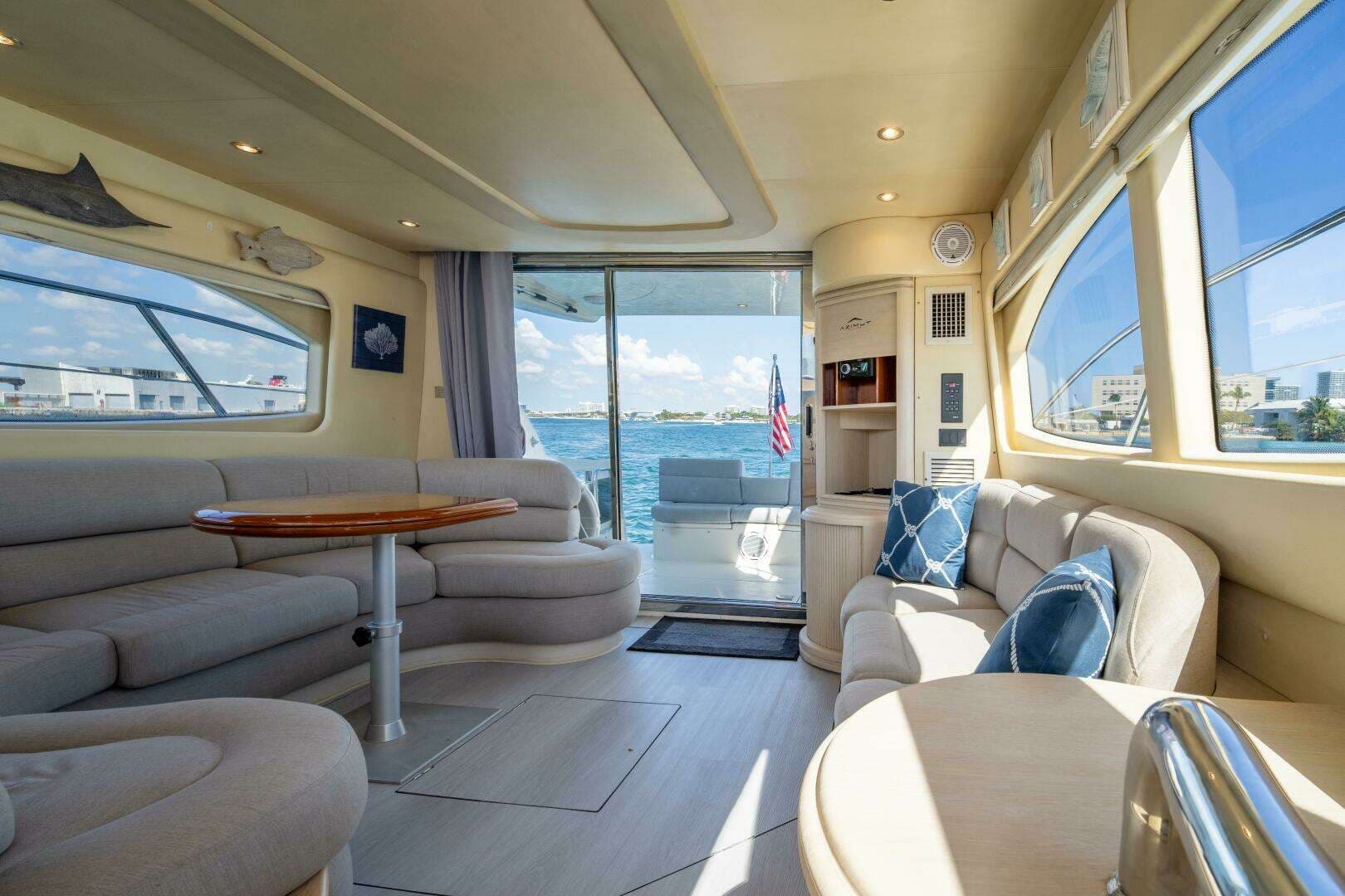 2001 Azimut 46 - Image 41