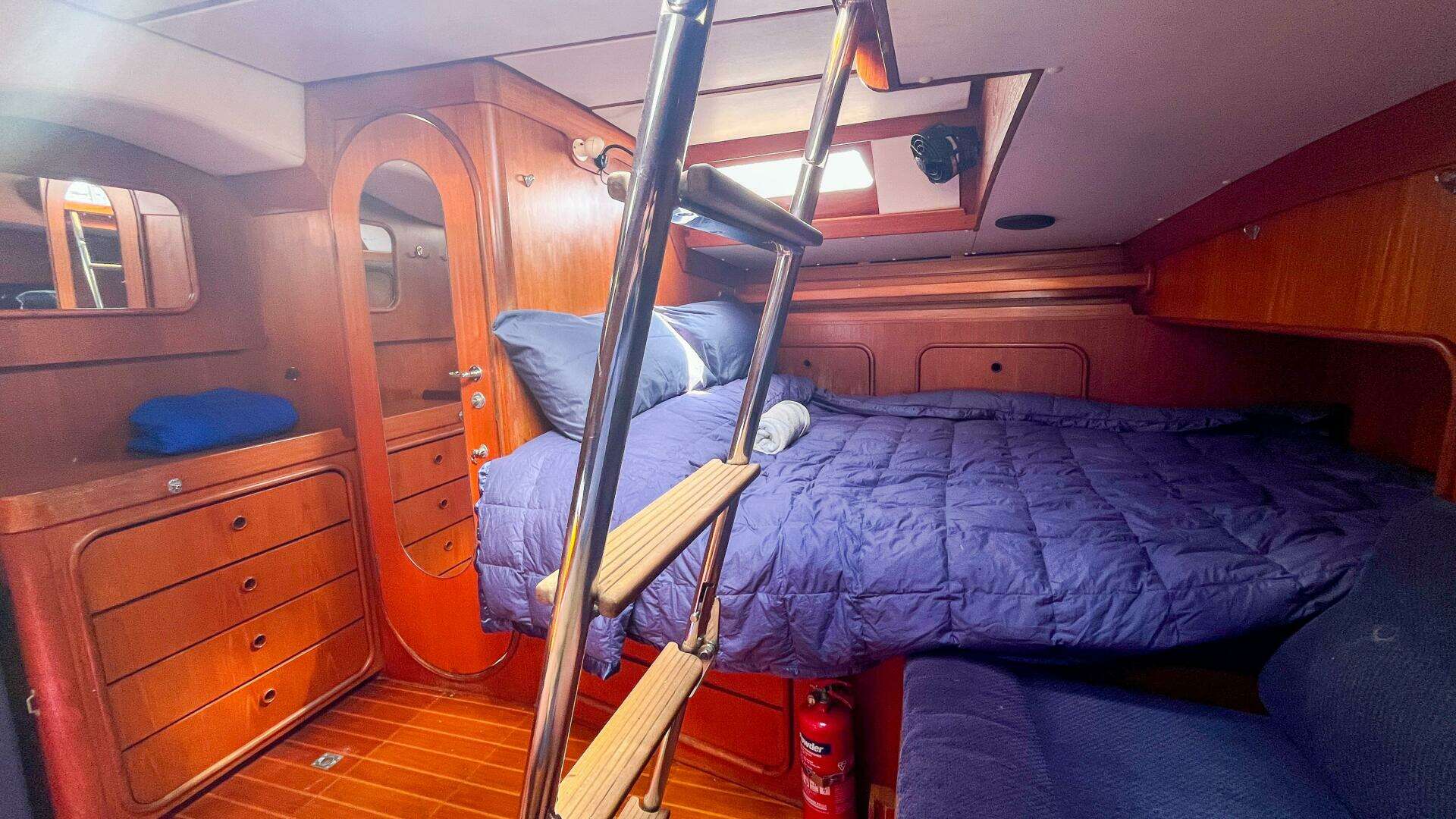1991 Oyster Lightwave 48 - Image 12