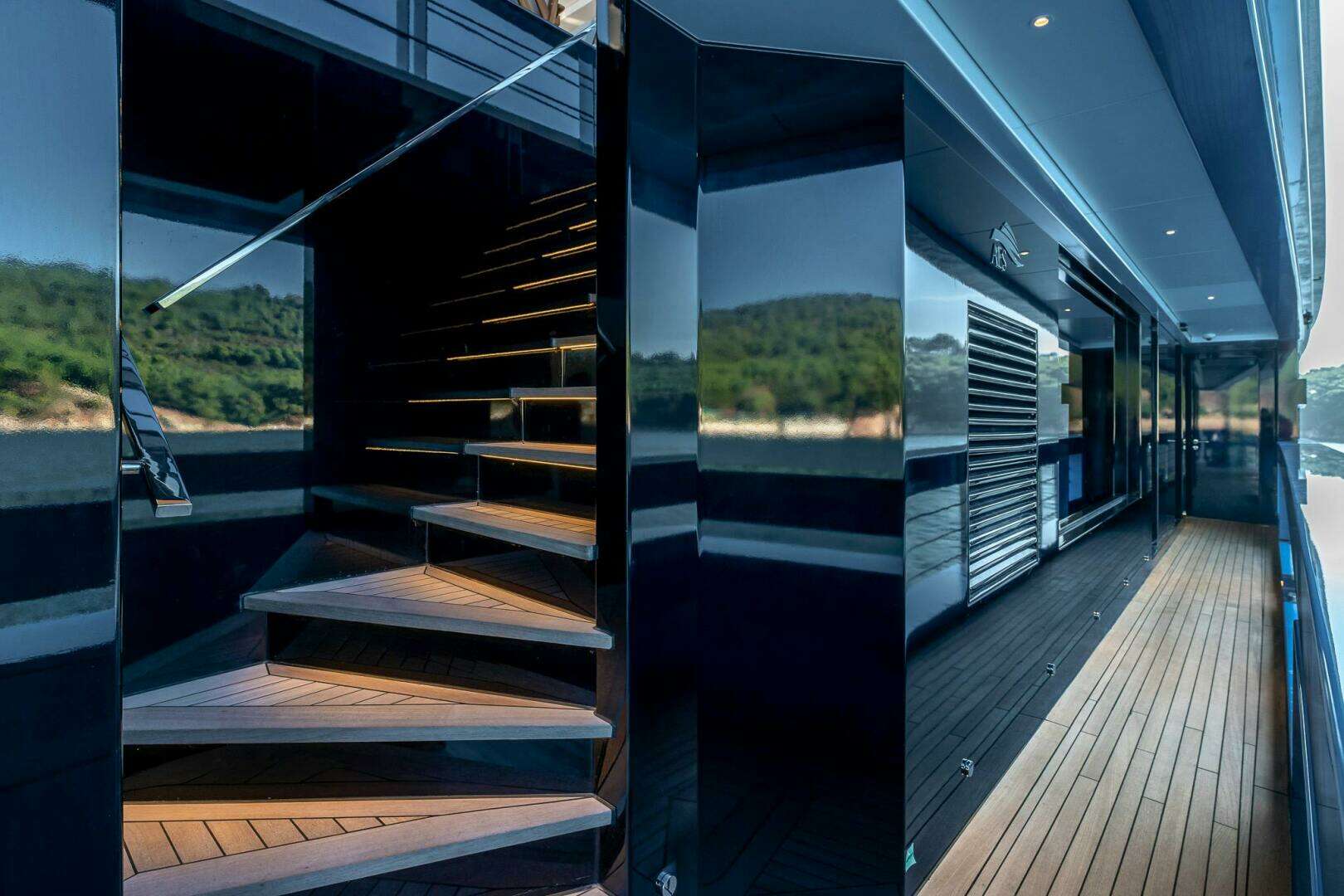 2024 AES Yacht — - Image 8
