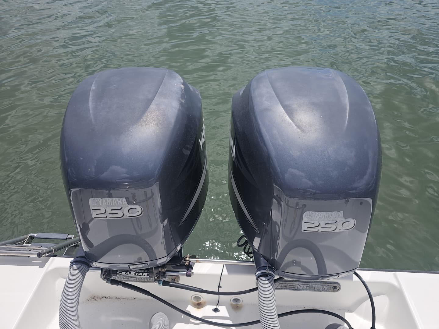 2008 Century 2901 CC - Image 12