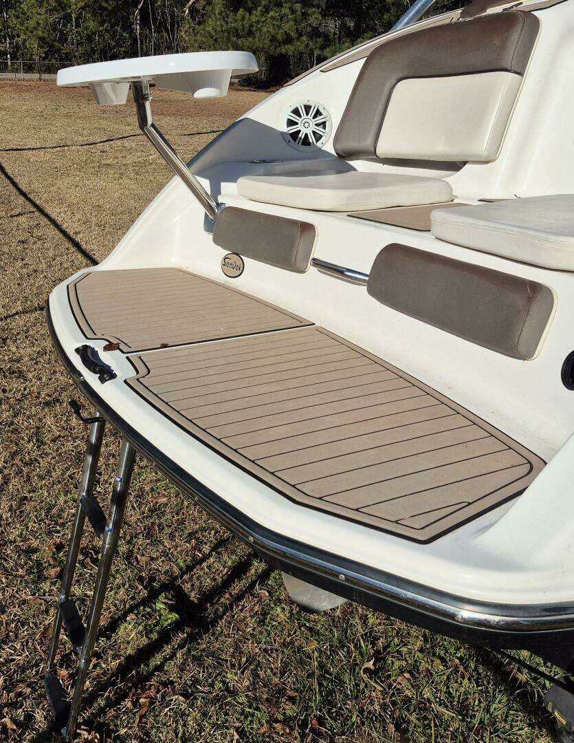 2011 Yamaha Boats 242 Limited S - Image 36