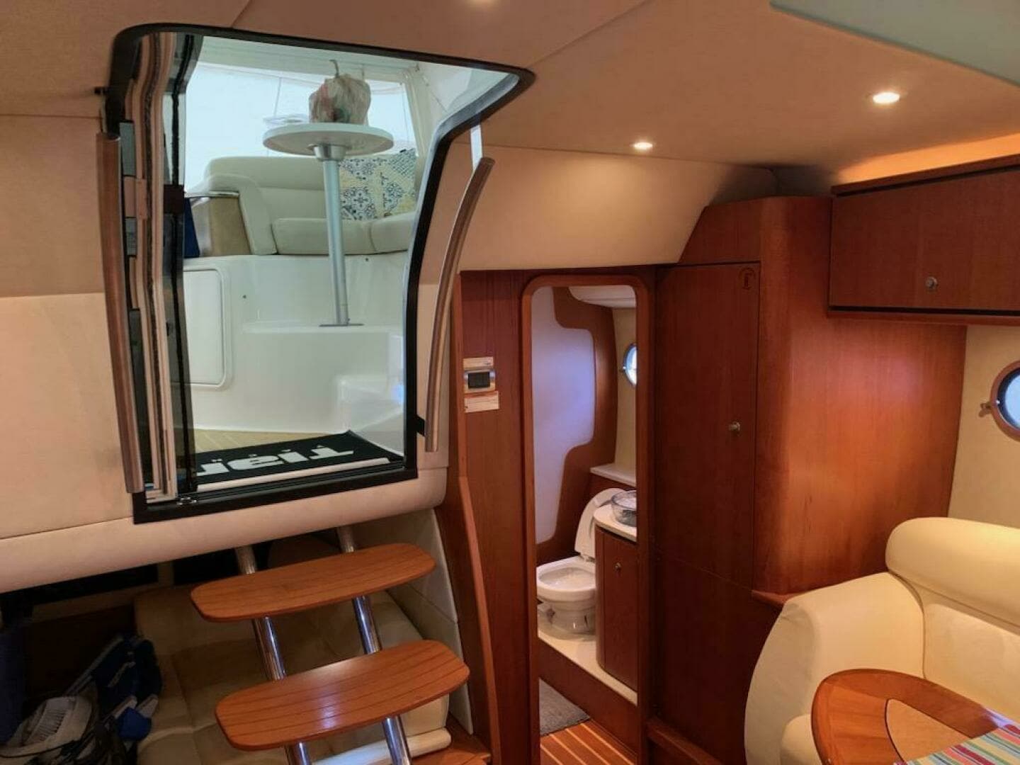 2007 Tiara Yachts 390 Sovran - Image 15