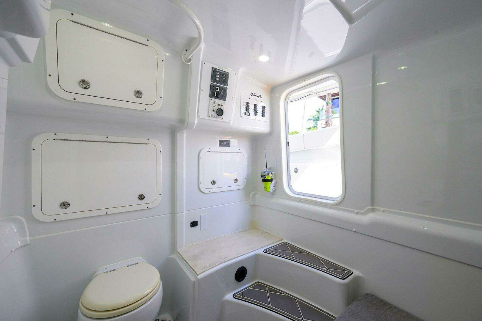 2021 Yellowfin 42 - Image 49