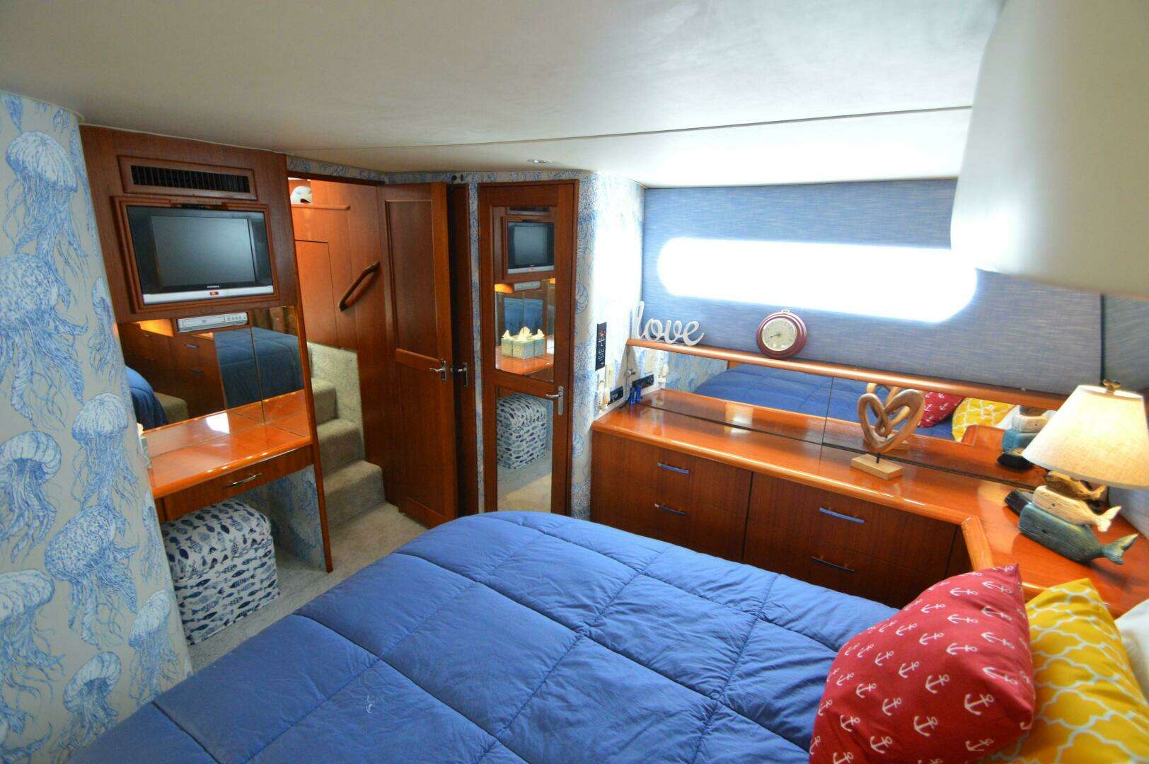 1995 Ocean 48 Cockpit Motor Yacht - Image 34