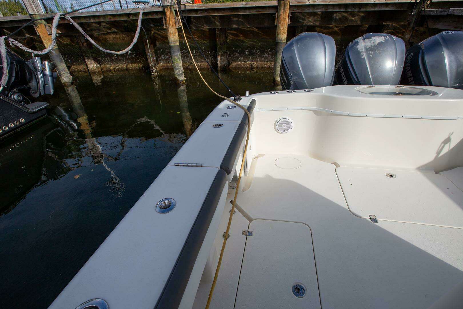 2015 Yellowfin 39 Offshore - Image 8