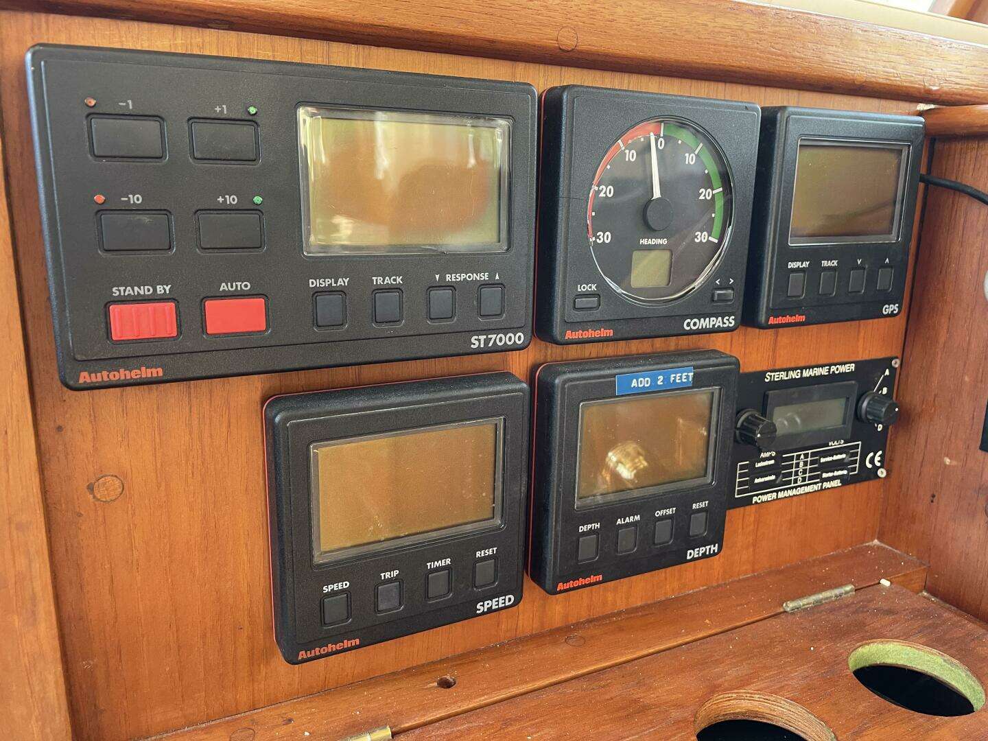 1982 Grand Banks — - Image 14