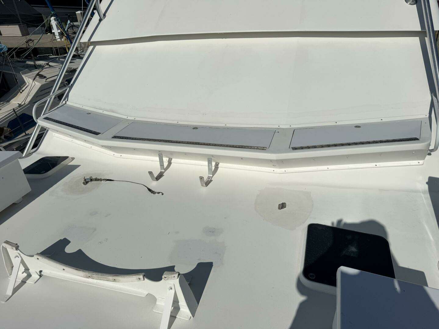 1995 Viking 58 Convertible - Image 88