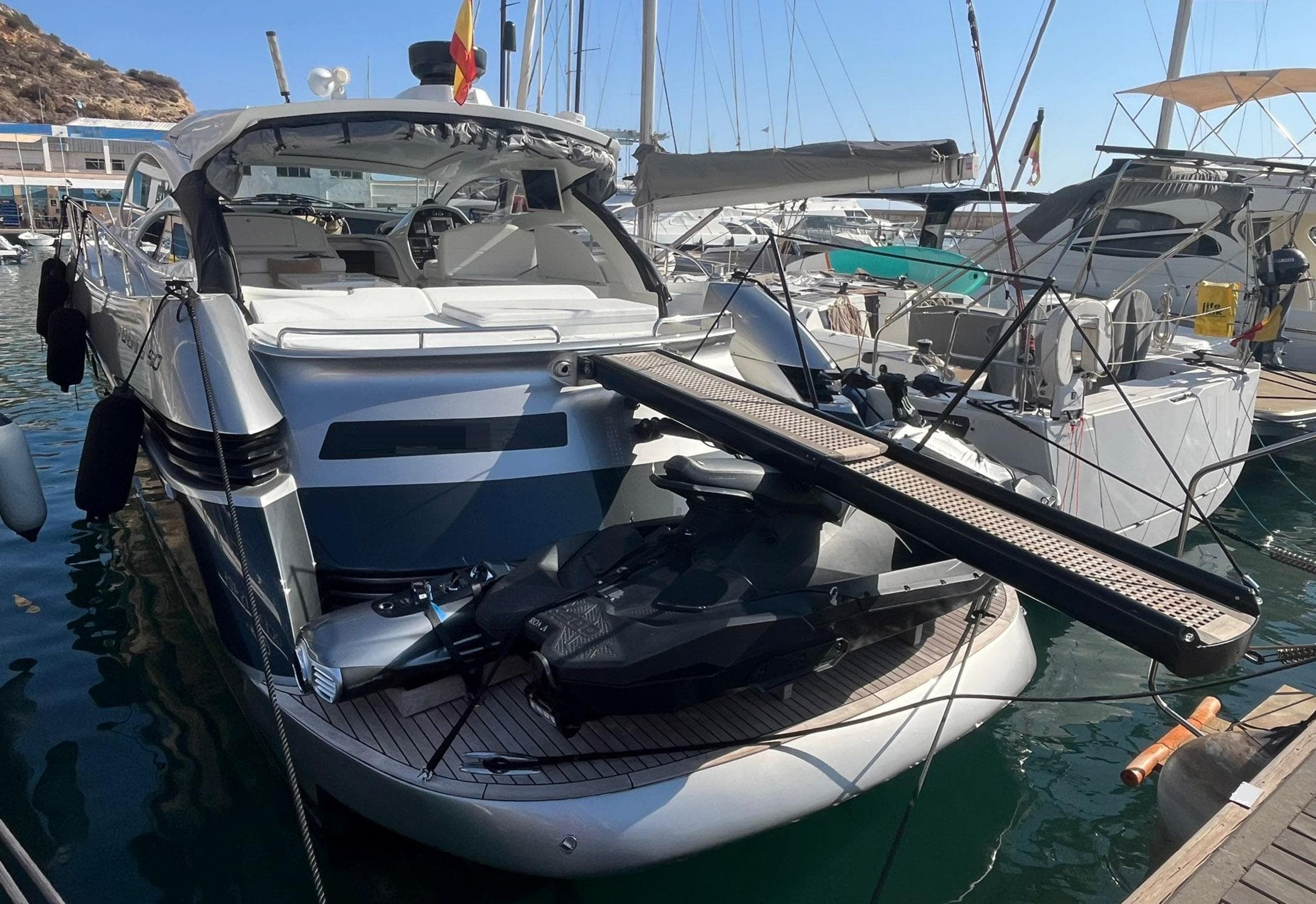 Pershing 50