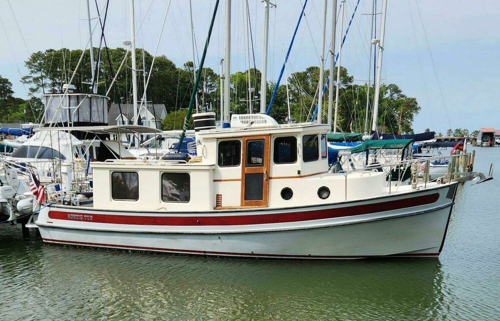 1985 Nordic Tugs 32 - Image 2