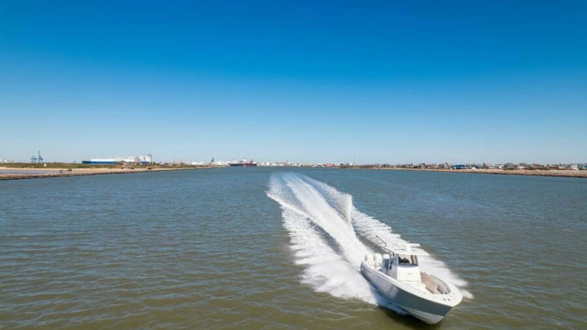 2019 Invincible 39 Open - Image 42
