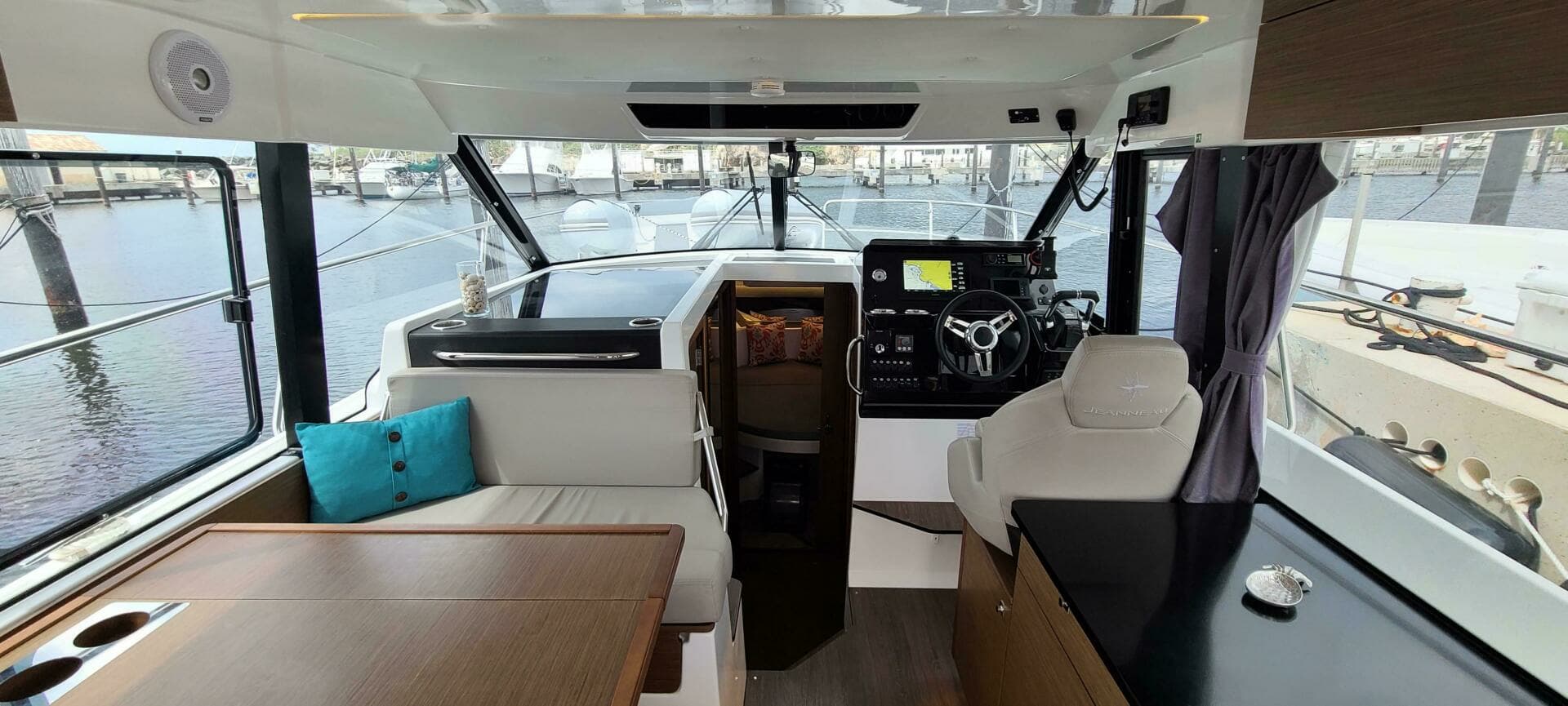 2021 Jeanneau NC 1095 Fly - Image 23