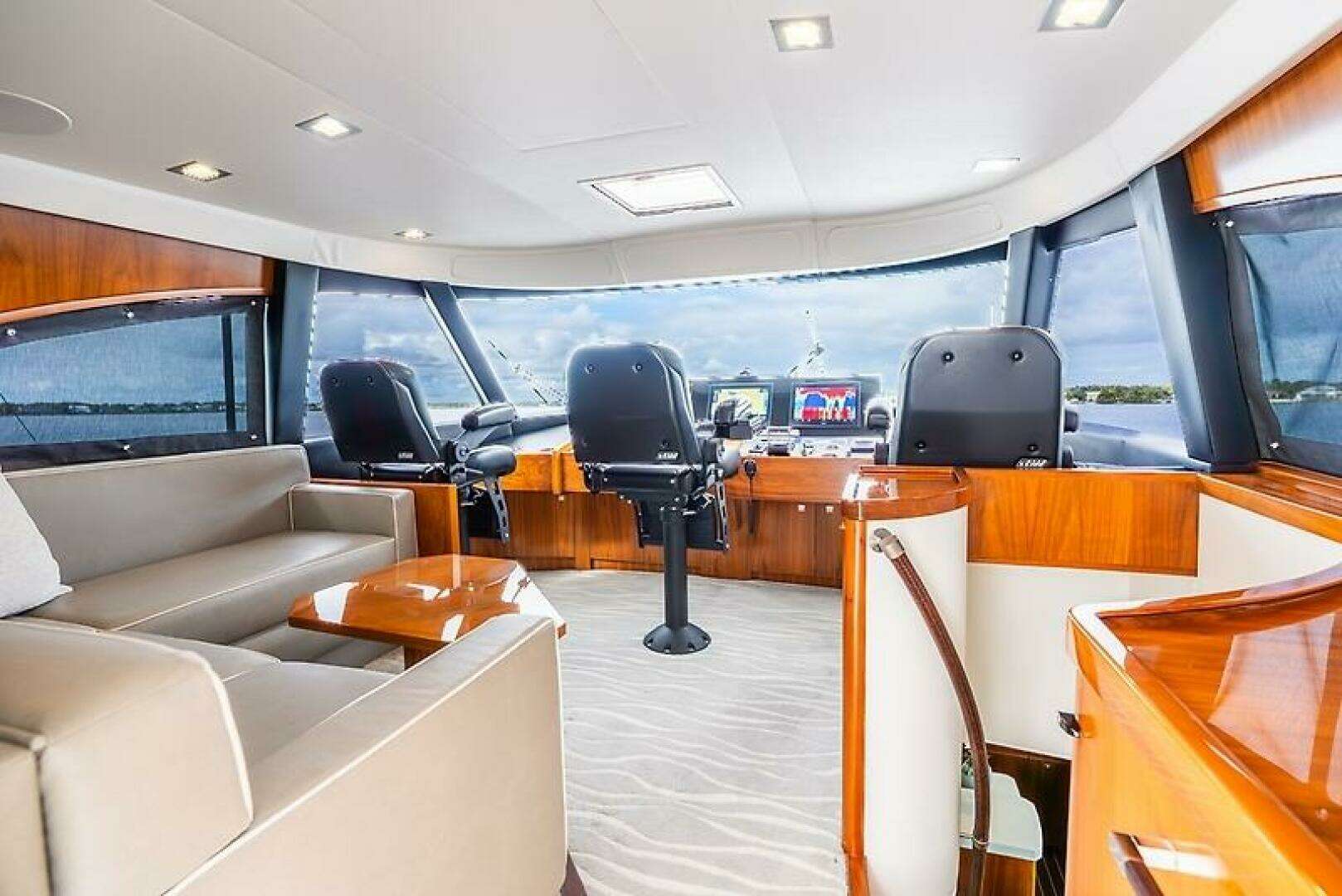 2019 Viking 68 Enclosed Bridge - Image 62