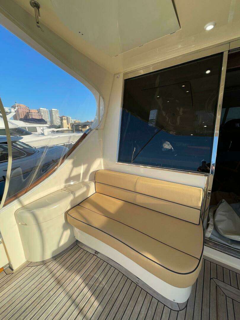 2006 Mochi Craft 74' Dolphin - Image 38