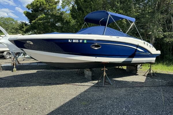 2014 Chaparral 246 SSI - Image 1