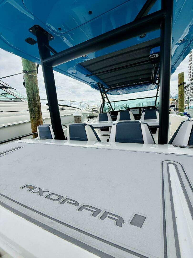 2021 Axopar 37 Sun Top - Image 18