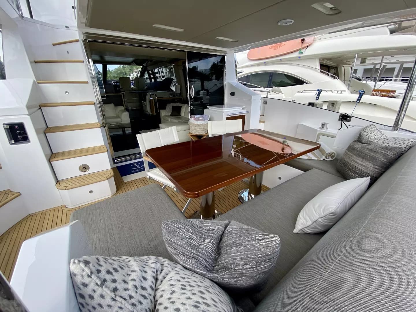 2018 Azimut Flybridge - Image 98