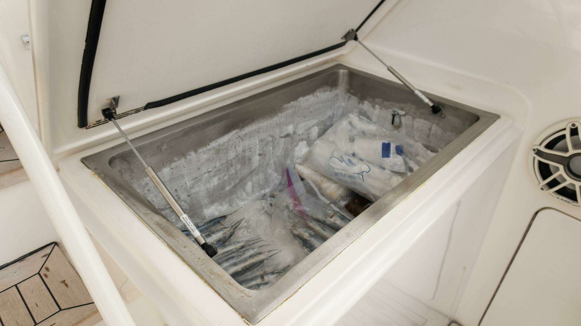 2003 Bertram 67 Convertible - Image 17