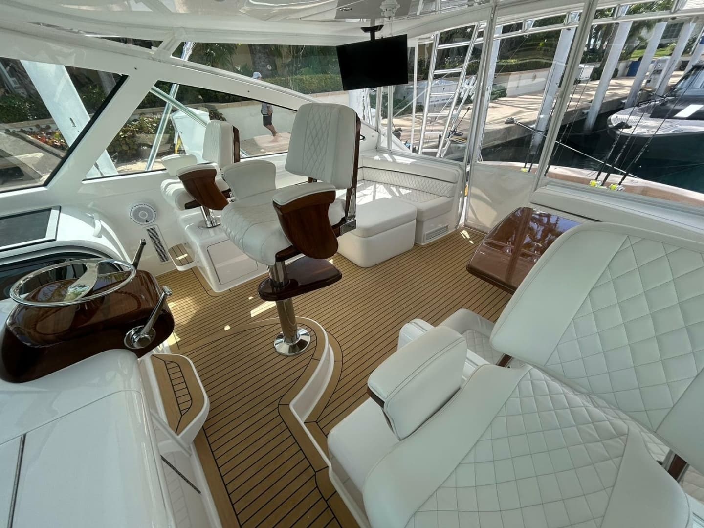 2023 Viking 54 Open - Image 4