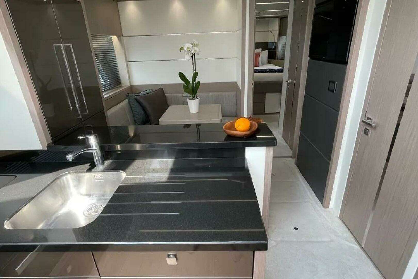 2020 Sunseeker 74 Sport Yacht - Image 47