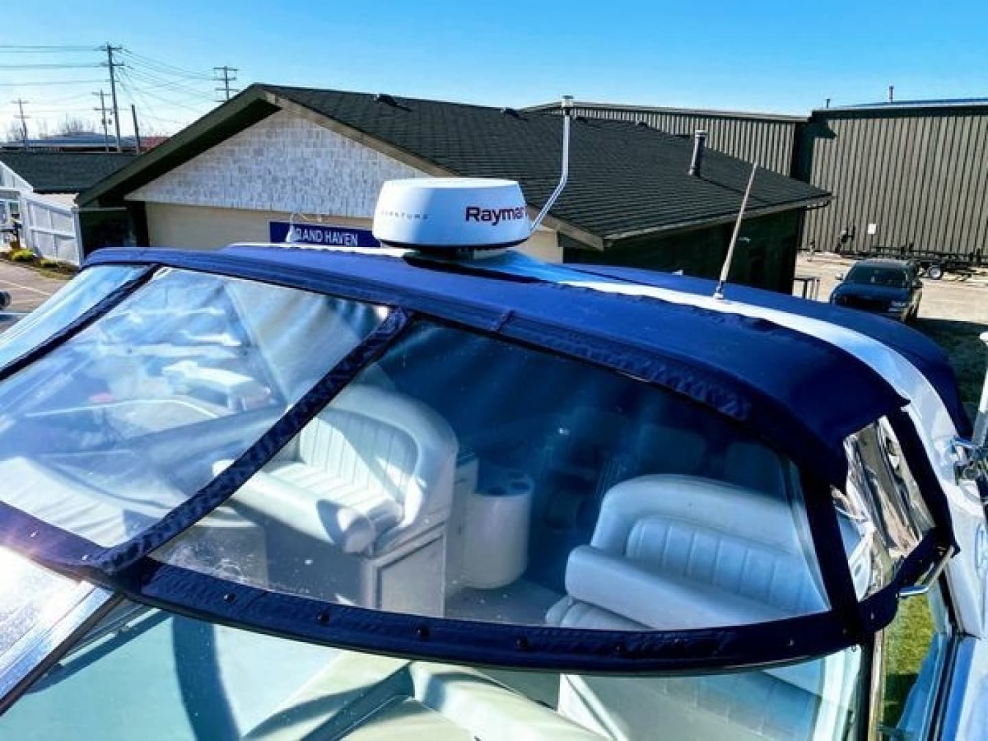 1999 Sea Ray 370 Express - Image 6