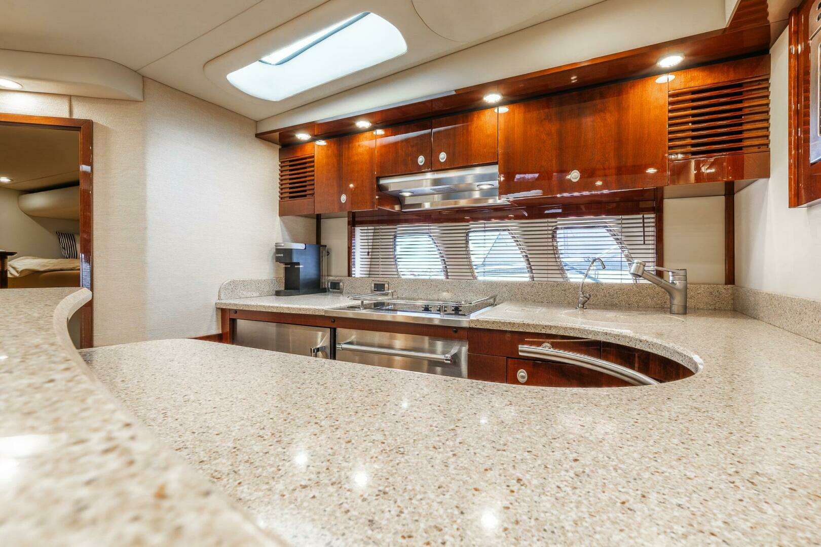 2008 Sea Ray 60 Sundancer - Image 54