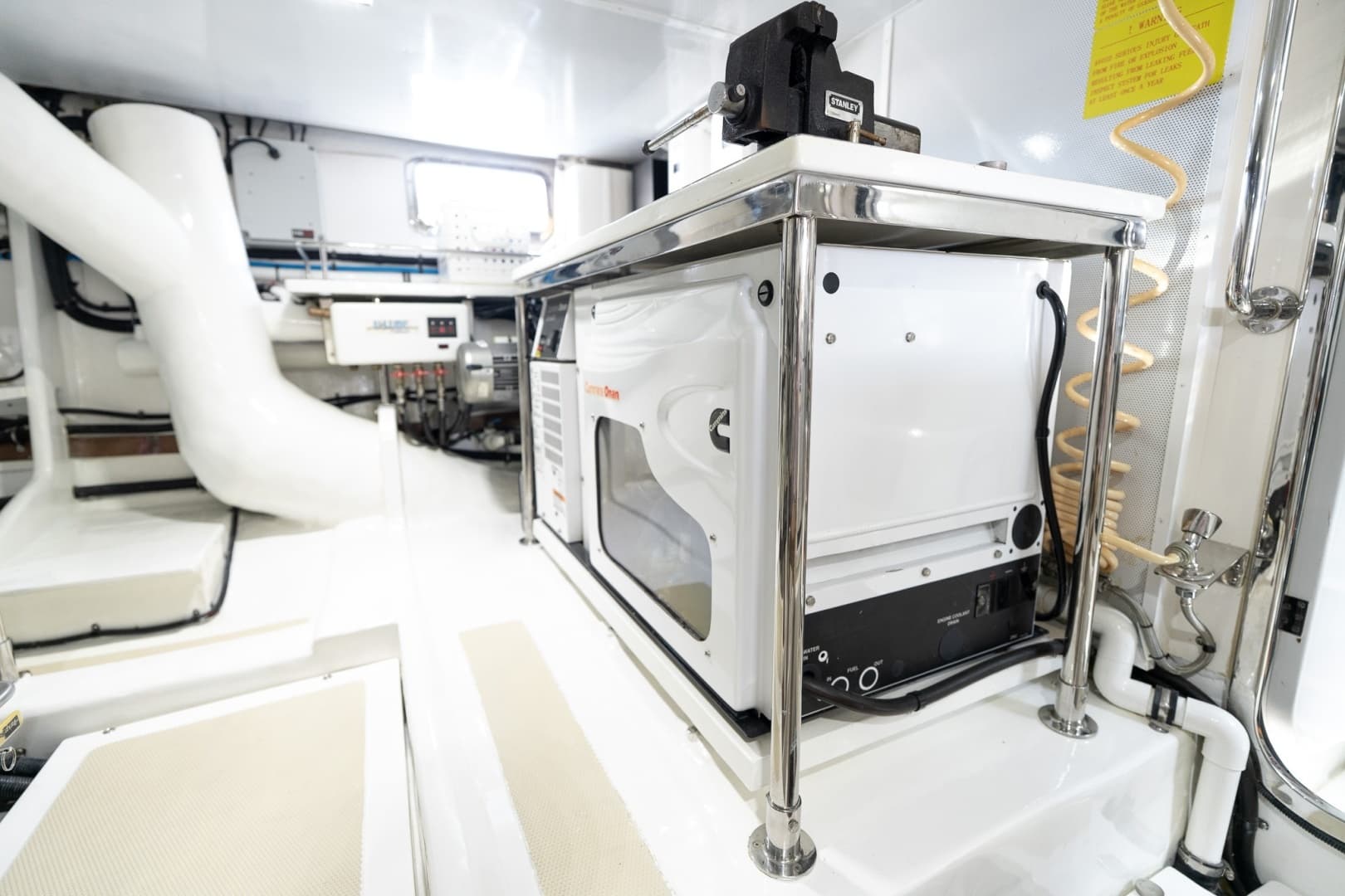 2015 Marlow Explorer 49E - Image 52