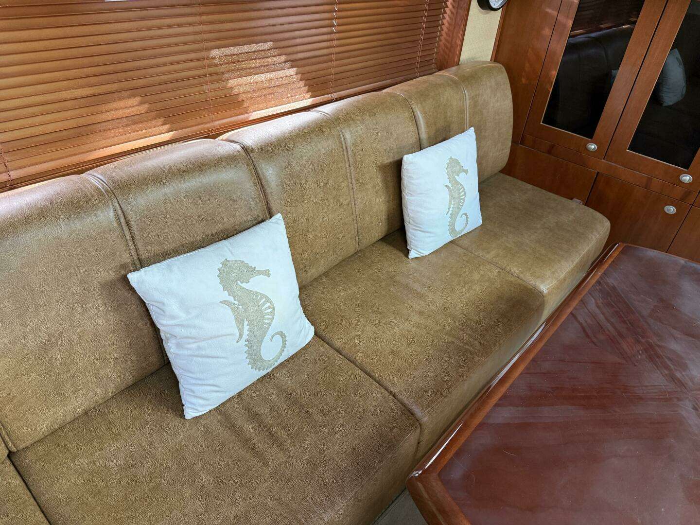 2006 Sea Ray 48 Sundancer - Image 52