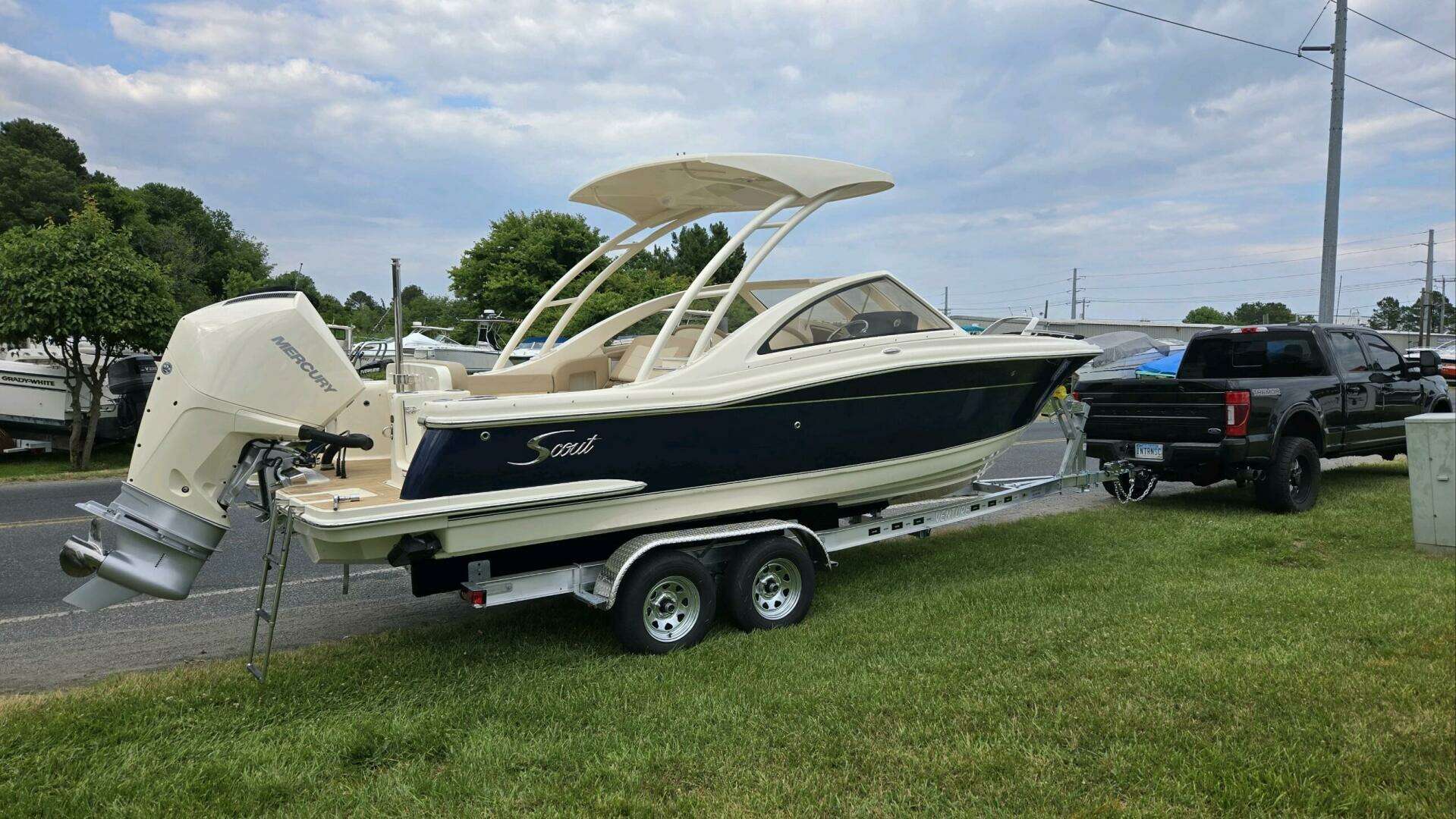 2025 Scout 240 Dorado - Image 4