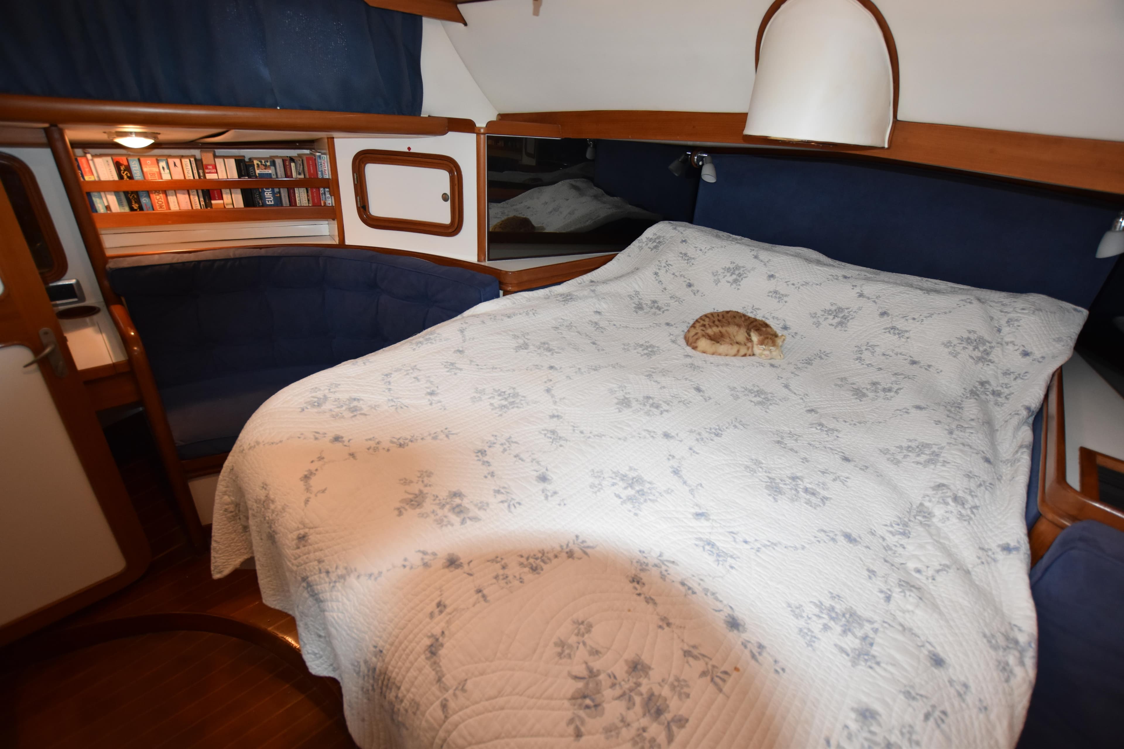 Mystic 60, ready to sail