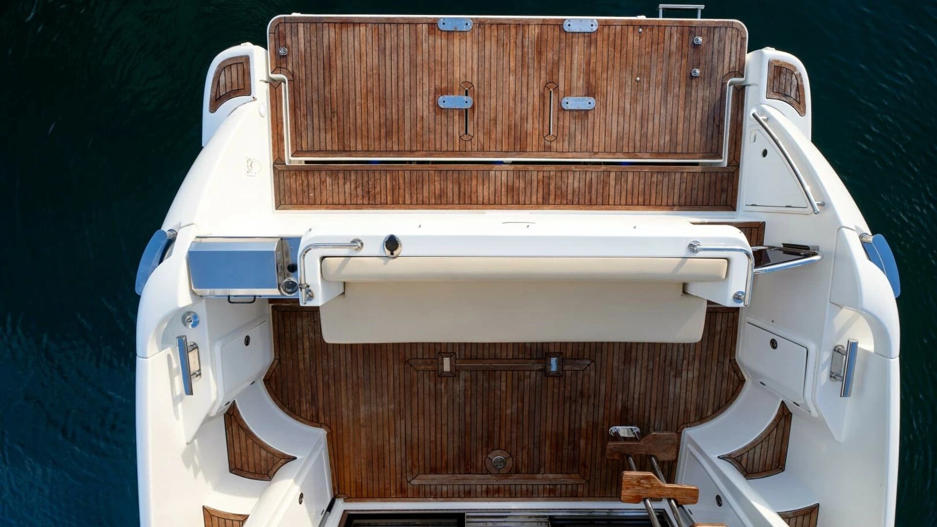 2013 Azimut 40 Flybridge - Image 63