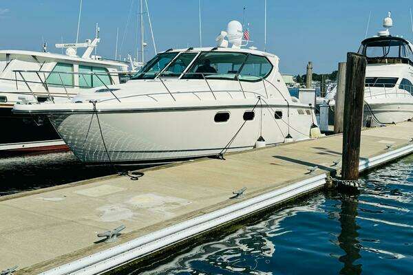 2007 Tiara Yachts 3900 Sovran - Image 1