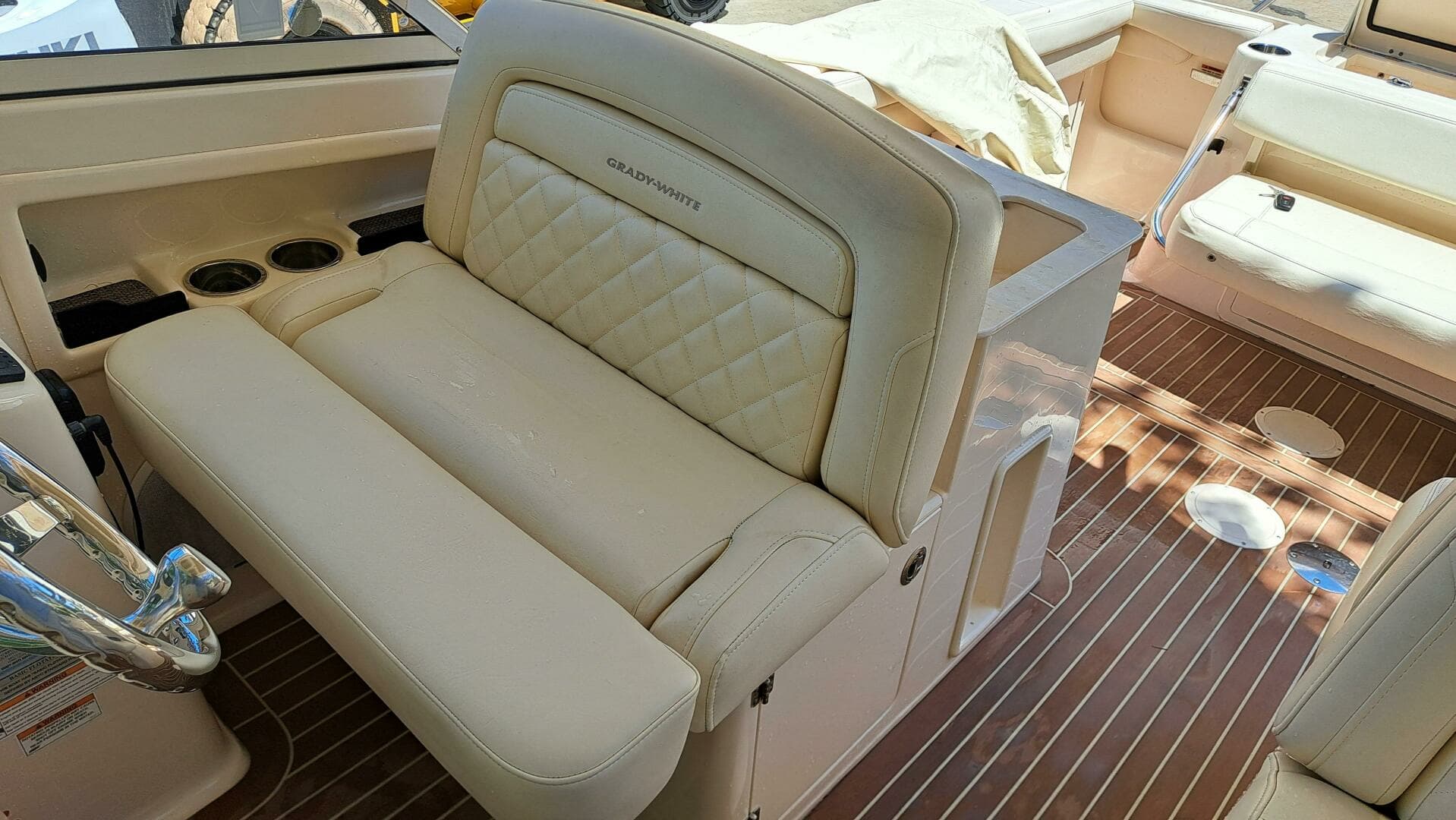 2018 Grady-White Freedom 285 - Image 19