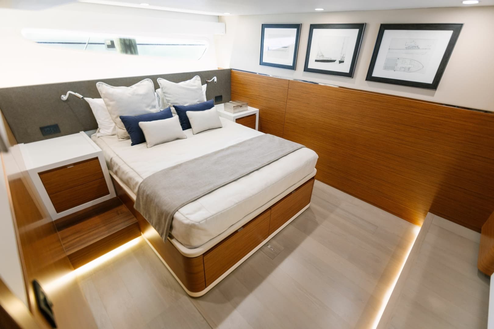 2027 Bertram 61 Convertible - Image 22