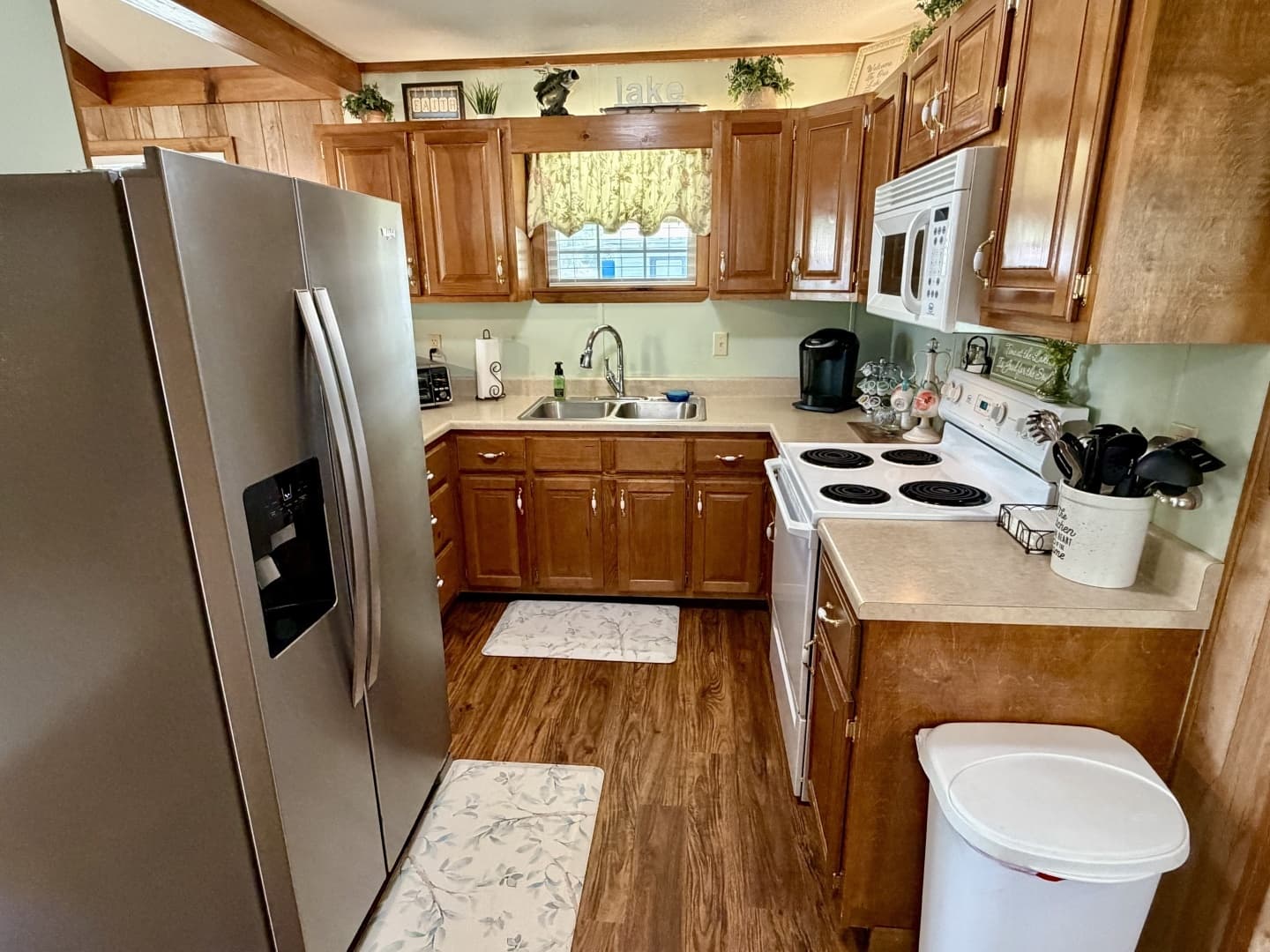 2002 Custom 20 x 53 Floating Cabin - Approx 999/sqft - Image 35