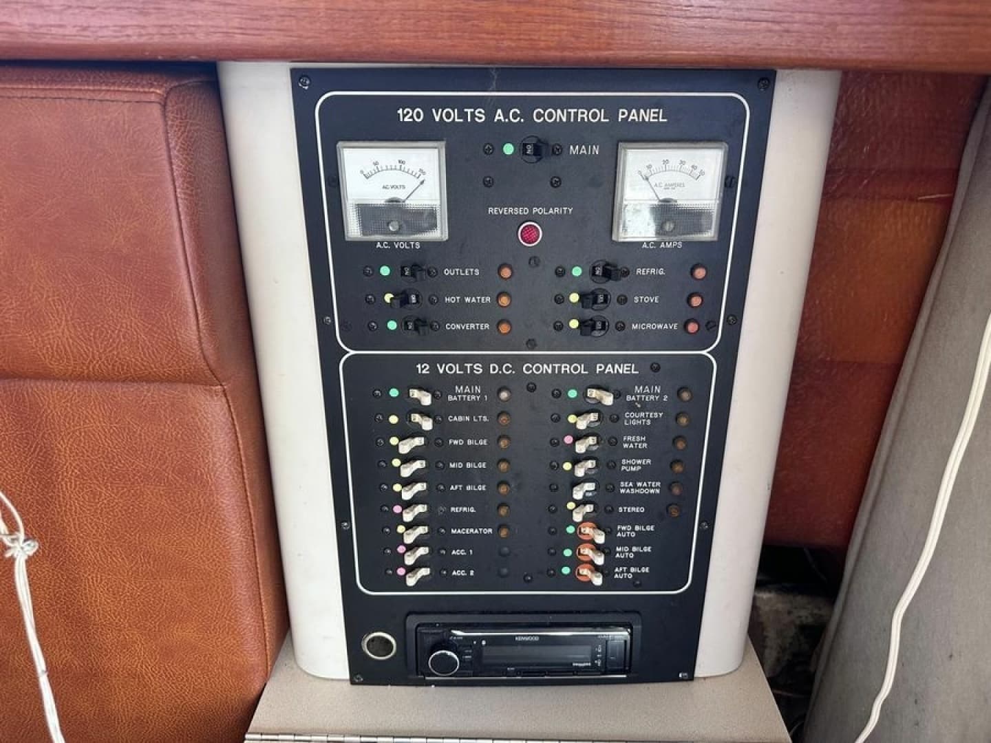 1990 Luhrs 342 - Image 14