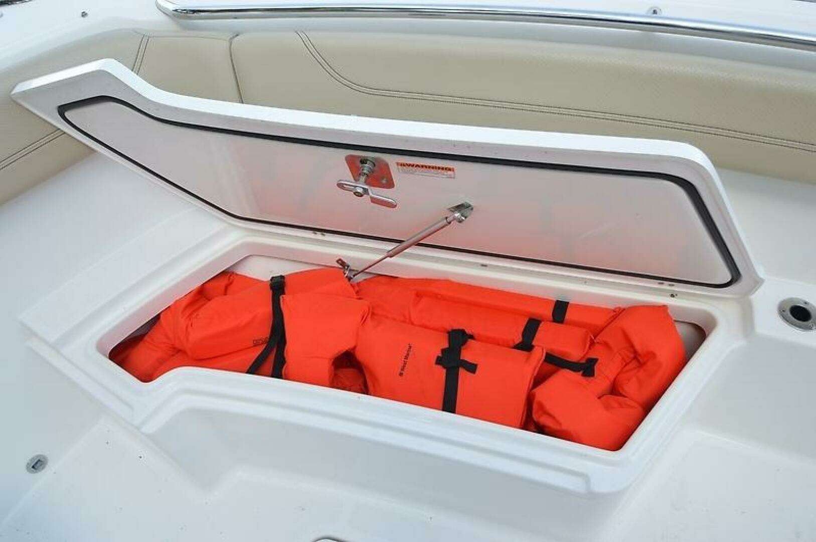 2019 Pursuit S 288 - Image 38