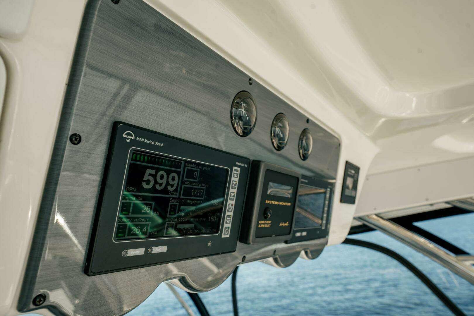 2007 Sea Ray 580 Sedan Bridge - Image 19